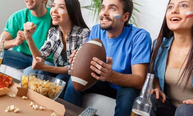 How to Host a Super Bowl Party With Less Cleanup